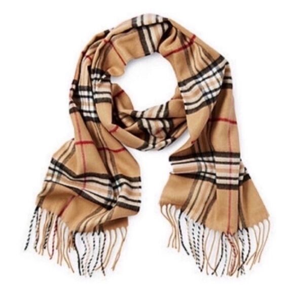 V. Fraas Plaid Scarf and Black Beret Set - Picture 4 of 11